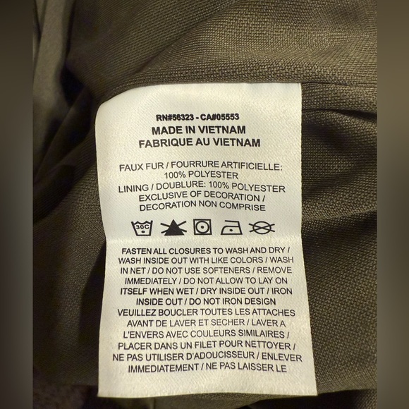 NWT Women’s Nike Sportswear High-Pile Fleece Zip- Up Jacket - Picture 10 of 13